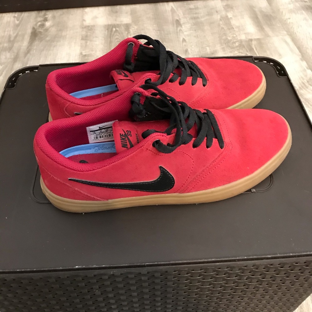Men’s Shoes